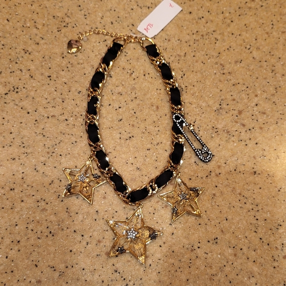 NWT Betsey Johnson Star Necklace - Picture 3 of 8